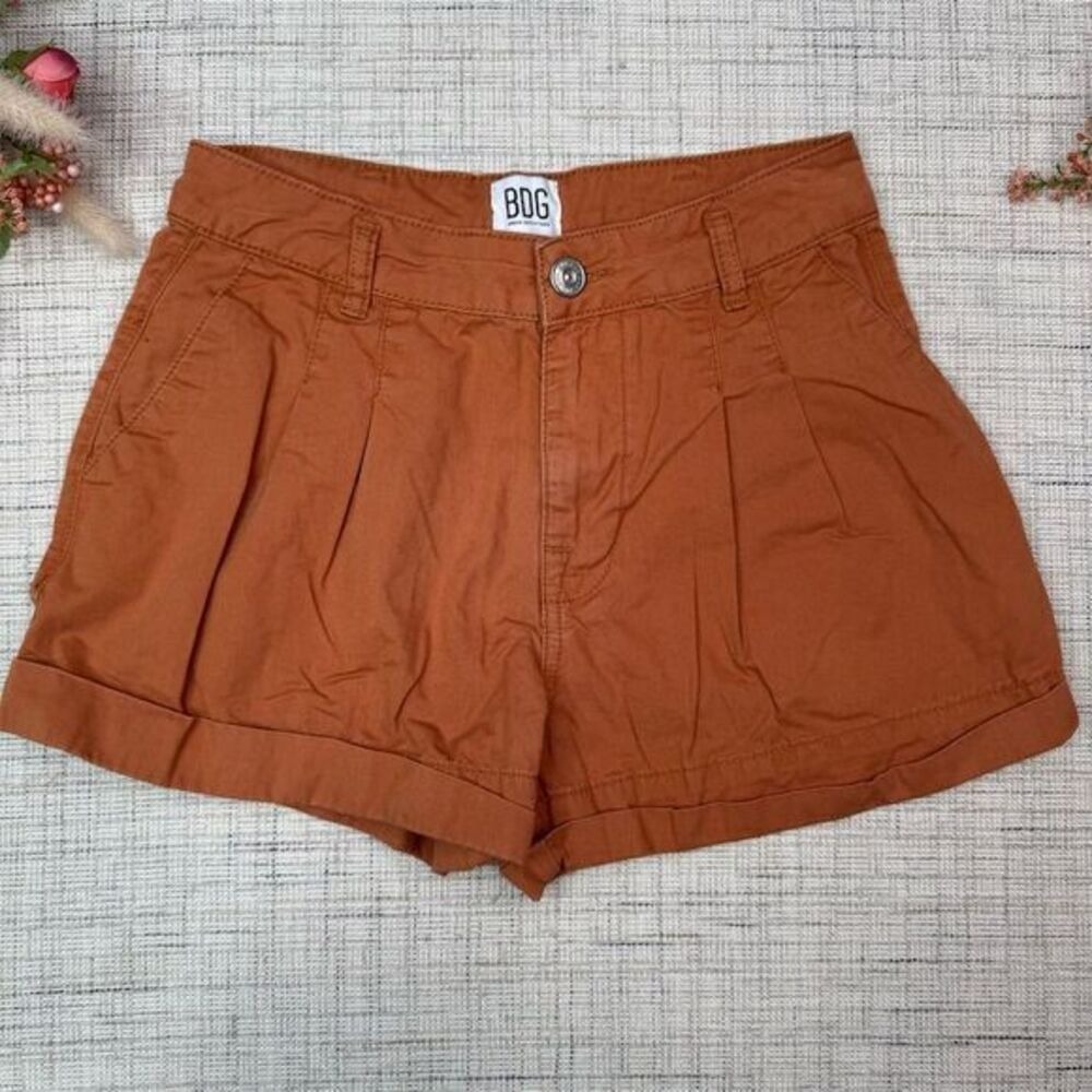 Urban Outfitters BDG Women's High Rise Rust Orange Chino Shorts Size 25
